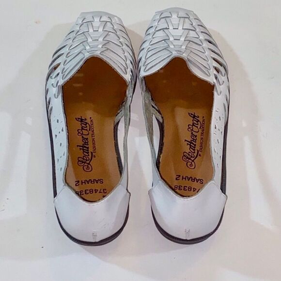 Women's White Leather Shoes - Picture 2 of 11